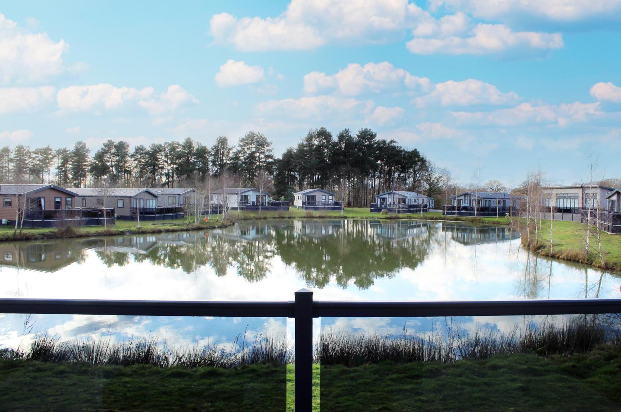 Hotchkin Lodge Woodhall Spa Eksteriør billede